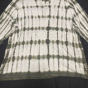 Chico’s striped 3/4 sleeved shirt